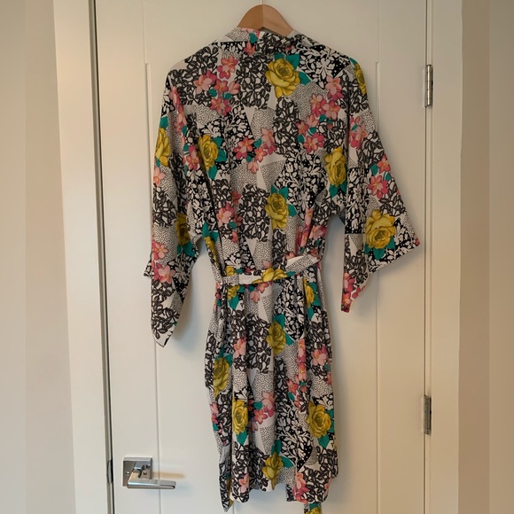Vintage Floral Caftan - Picture 3 of 6